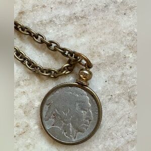 Vintage buffalo Head Nickel Coin Pendant Necklace